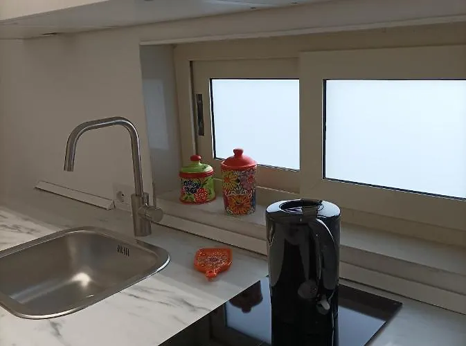 Amendolaroom בית הארחה 4*